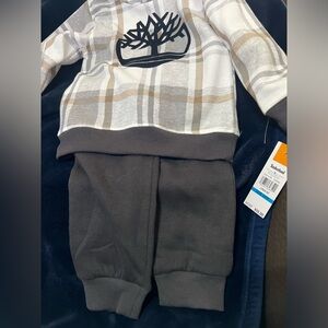 Timberland 2 piece hooded pullover W/Timb. logo matching sweatpants set NWT 24 m